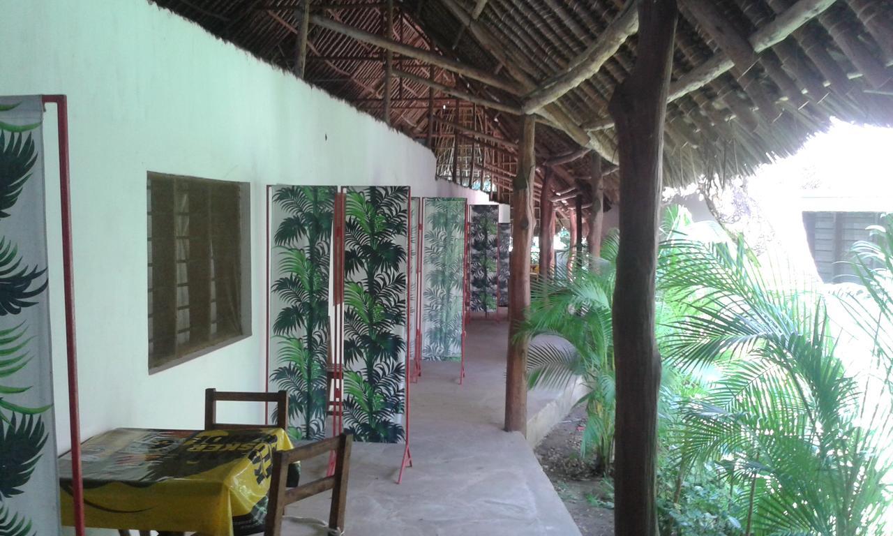 Travellers Inn Resort Malindi Kijiwetanga ภายนอก รูปภาพ
