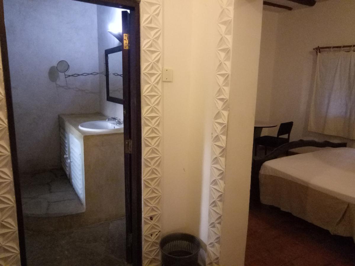 Travellers Inn Resort Malindi Kijiwetanga ภายนอก รูปภาพ