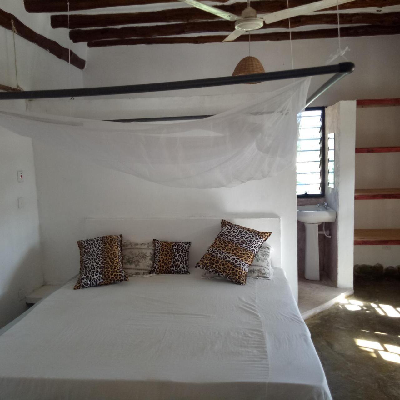 Travellers Inn Resort Malindi Kijiwetanga ภายนอก รูปภาพ