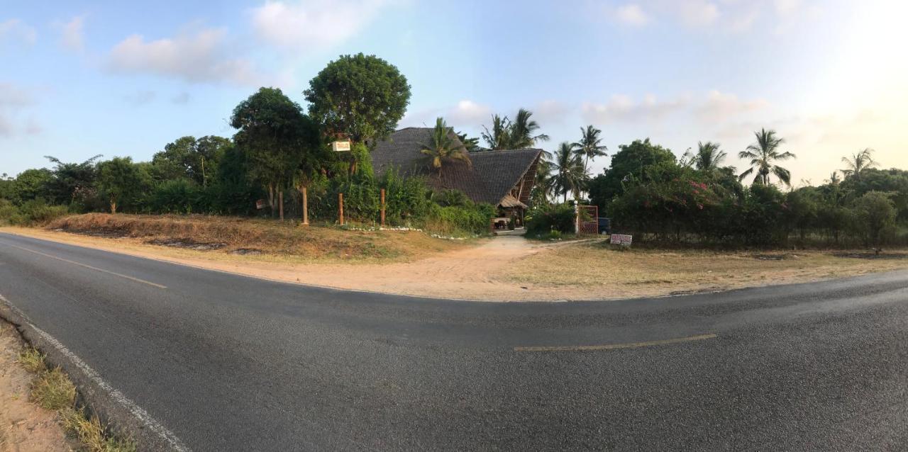 Travellers Inn Resort Malindi Kijiwetanga ภายนอก รูปภาพ