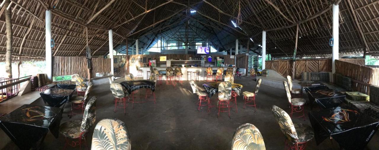 Travellers Inn Resort Malindi Kijiwetanga ภายนอก รูปภาพ
